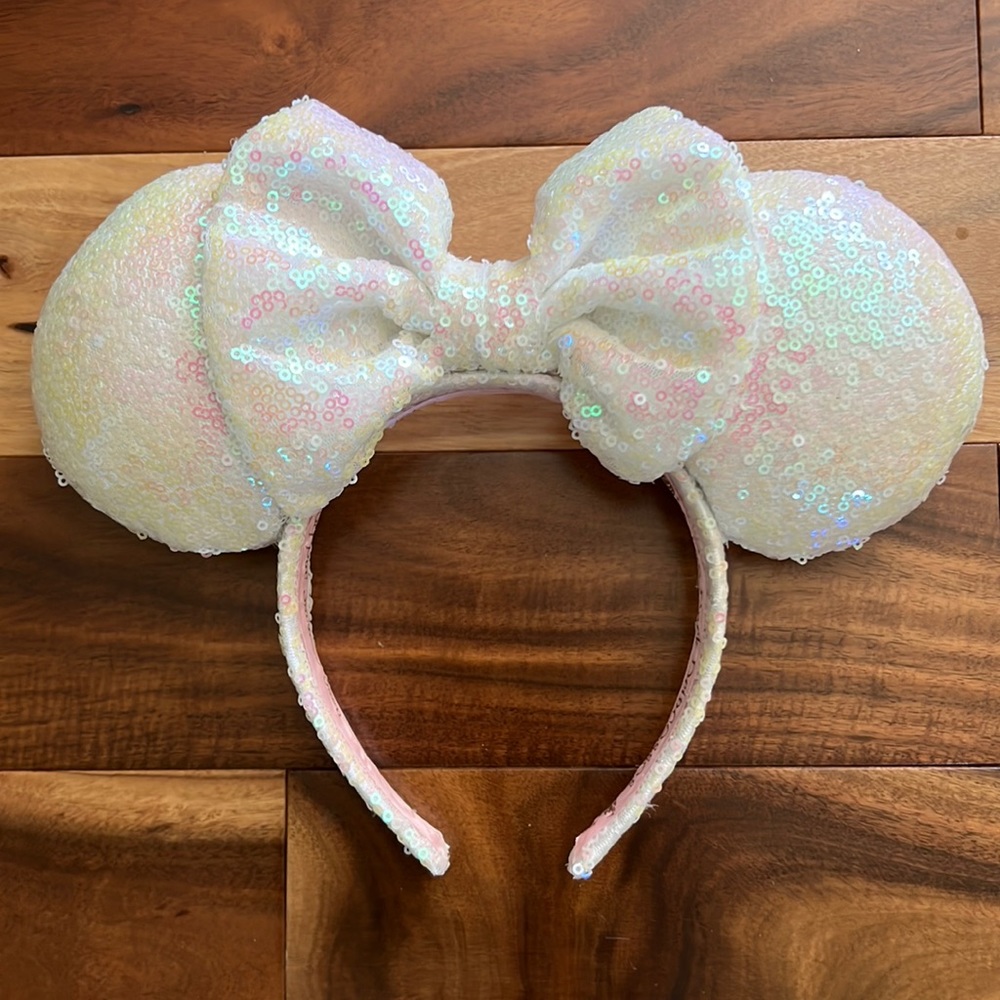 New, Mickey ears, white sequent iridescent from a small shop